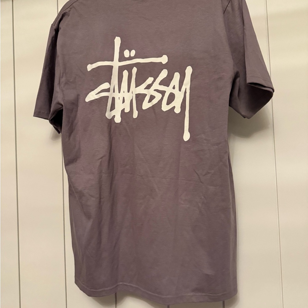New Stussy Mauve Basic Tee Size Medium - Picture 7 of 7
